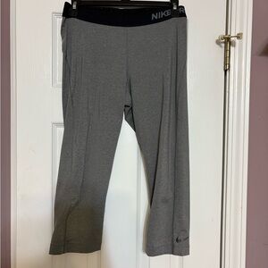 Nike Gray Women's Leggings L